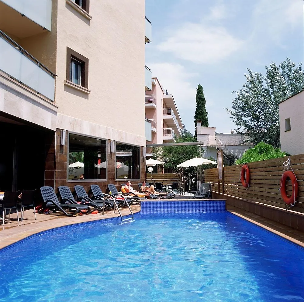 Tossa Beach Center 滨海托萨 4*,