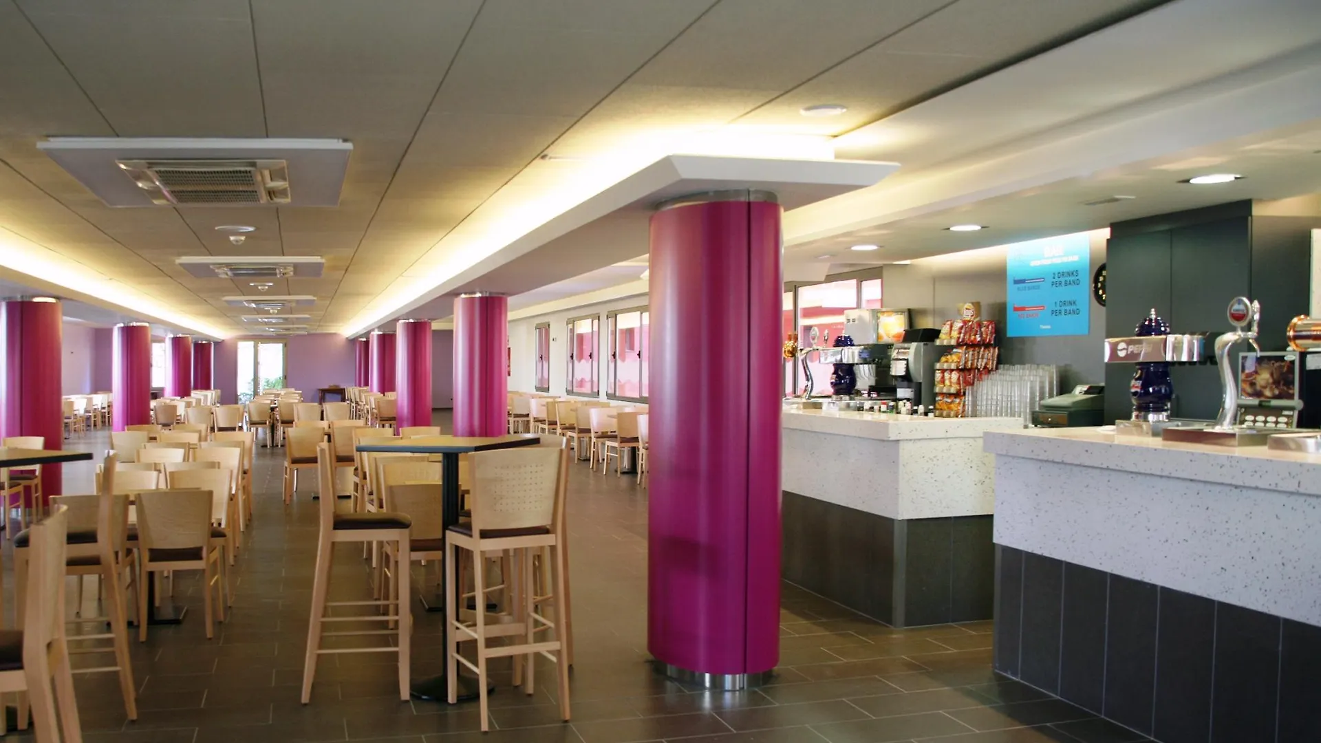 Tossa Beach Center 滨海托萨 酒店